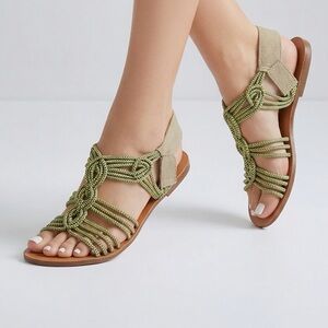 Bimba Y Lola green rope woven sandals sz 5.5